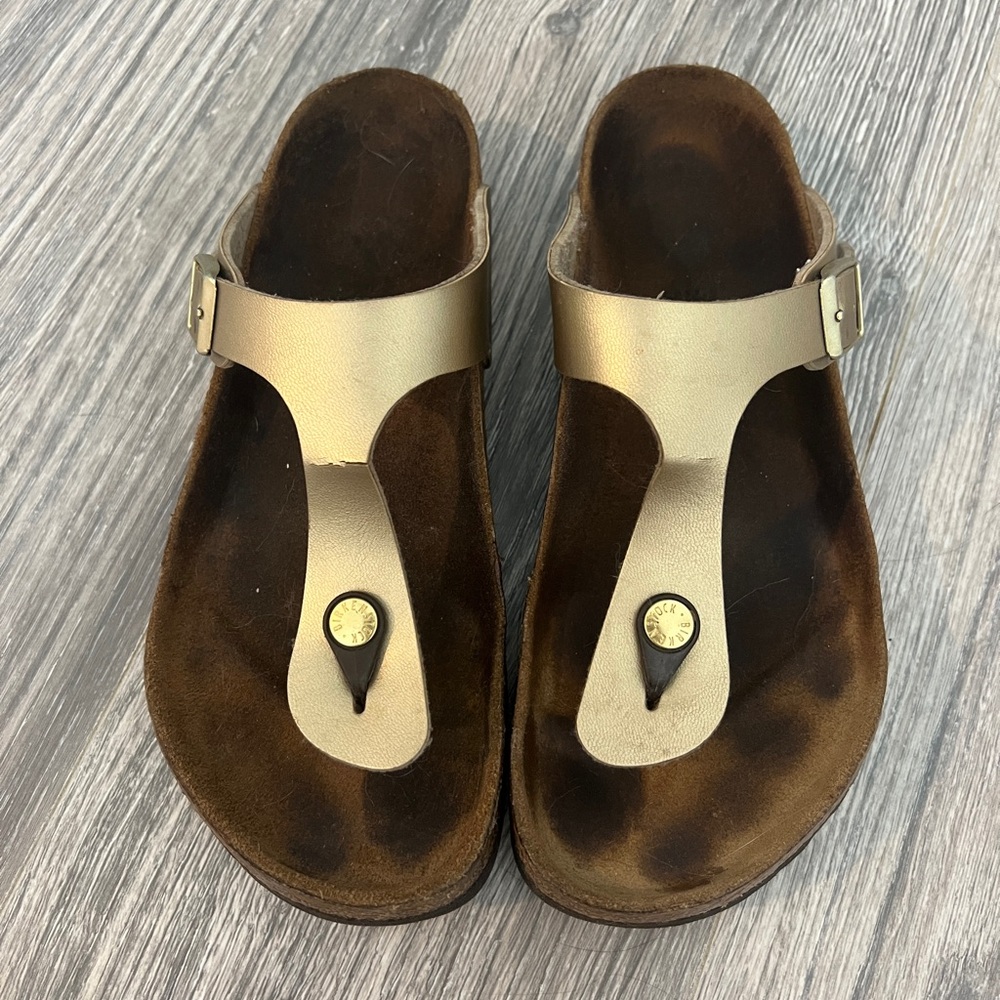Birkenstock Gizeh Gold size 39